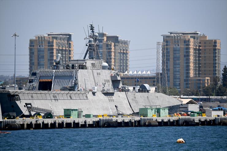 MOBILE - USS Mobile 2022.jpg